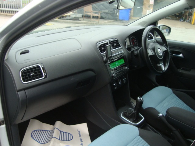 Used Volkswagen Polo 2012 for sale - 77453662: Photo 6