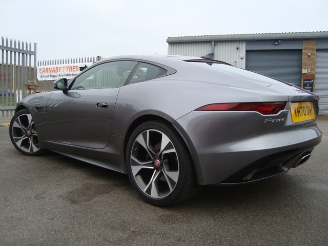 Used Jaguar F-Type 2020 for sale - 77026225: Photo 2