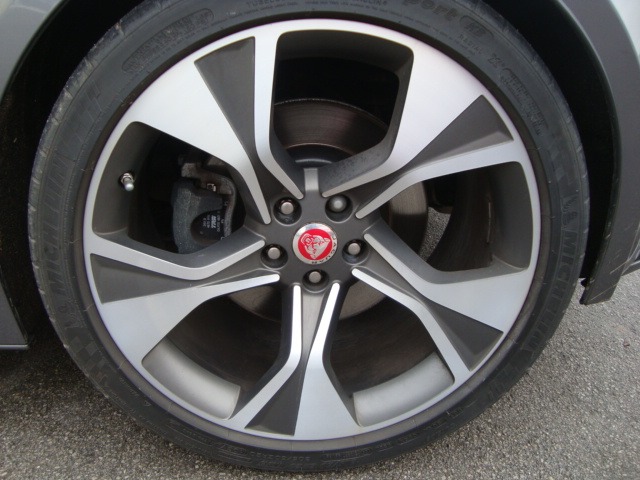 Used Jaguar F-Type 2020 for sale - 77026225: Photo 9