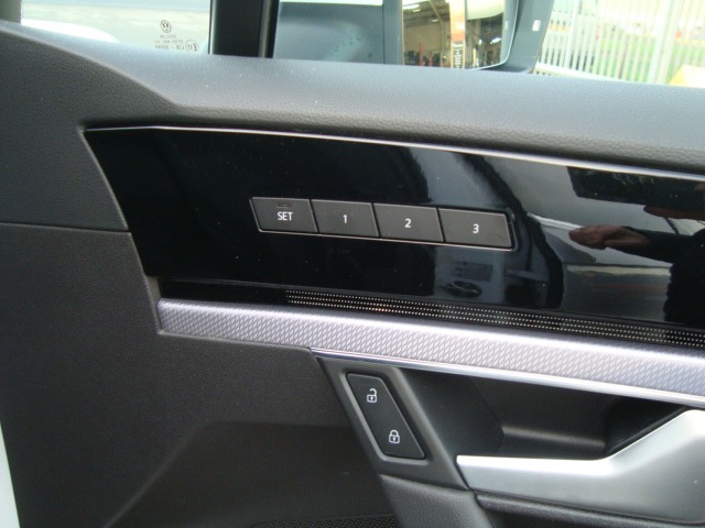 Used Volkswagen Touareg 2019 for sale - 76853589: Photo 13