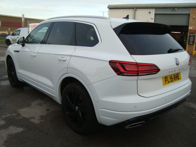 Used Volkswagen Touareg 2019 for sale - 76853589: Photo 32