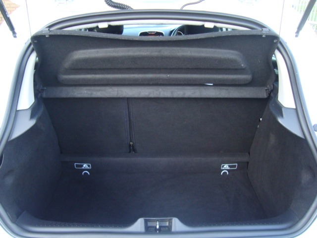 Used Renault Clio 2014 for sale - 77140940: Photo 8