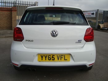 Used Volkswagen Polo 2015 for sale - 78380182: Photo