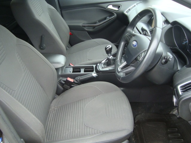 Used Ford Focus 2017 for sale - 77909933: Photo 12