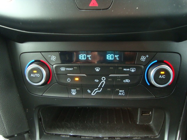 Used Ford Focus 2017 for sale - 77909933: Photo 17