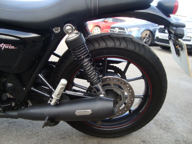Triumph BONNEVILLE