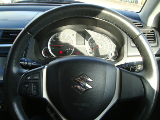 Used Suzuki Swift 2016 for sale - 76445379: Photo 14