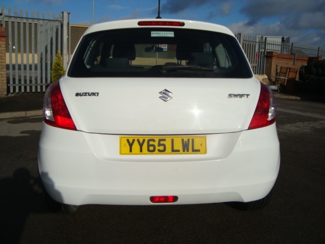 Used Suzuki Swift 2016 for sale - 76445379: Photo 4