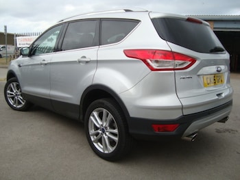 Used Ford Kuga 2015 for sale - 79143854: Photo