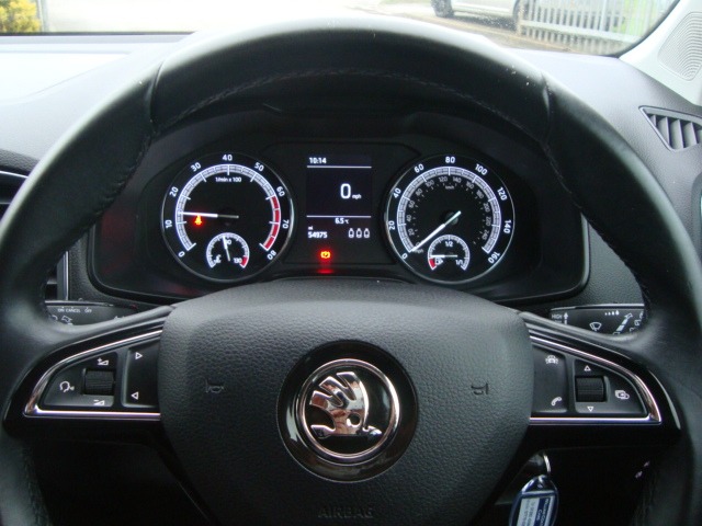 Used Skoda Karoq 2018 for sale - 77304753: Photo 15