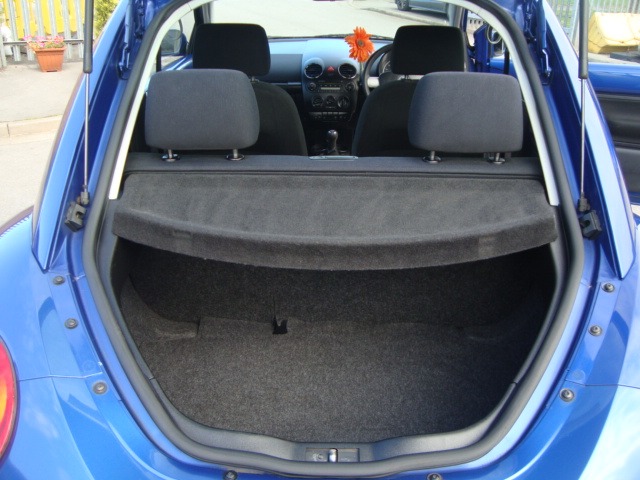 Used Volkswagen Beetle 2006 for sale - 76941920: Photo 10