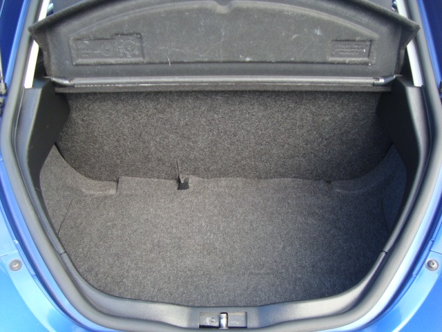 Used Volkswagen Beetle 2006 for sale - 76941920: Photo 11