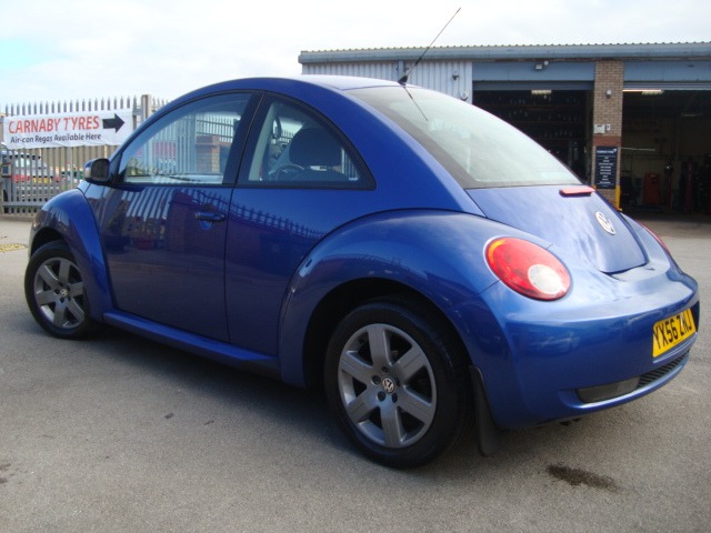 Used Volkswagen Beetle 2006 for sale - 76941920: Photo 2