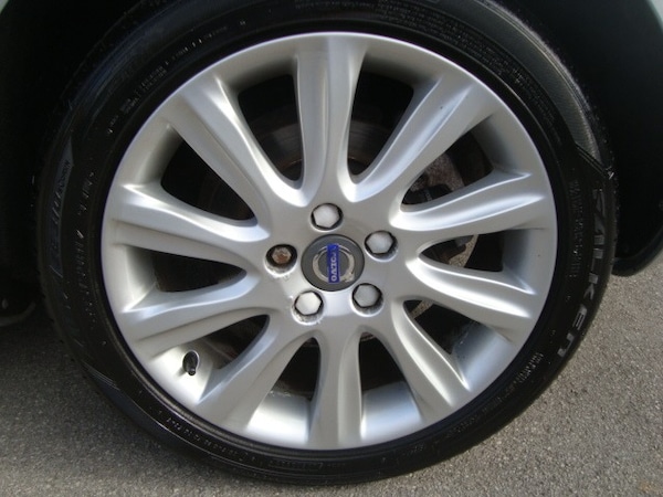 Used Volvo V40 2015 for sale - 76237366: Photo 10