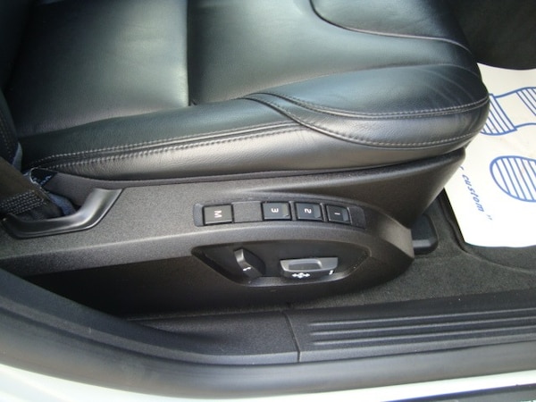 Used Volvo V40 2015 for sale - 76237366: Photo 13