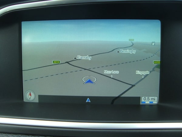 Used Volvo V40 2015 for sale - 76237366: Photo 24