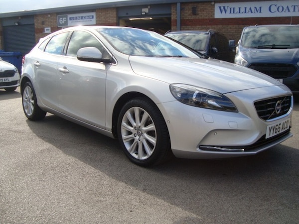 Used Volvo V40 2015 for sale - 76237366: Photo 26