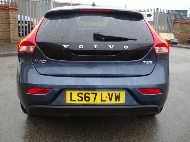 Used Volvo V40 2017 for sale - 77240454: Photo 4