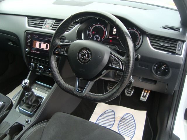 Used Skoda Octavia 2018 for sale - 77548593: Photo 13