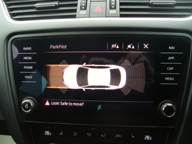 Used Skoda Octavia 2018 for sale - 77548593: Photo 17