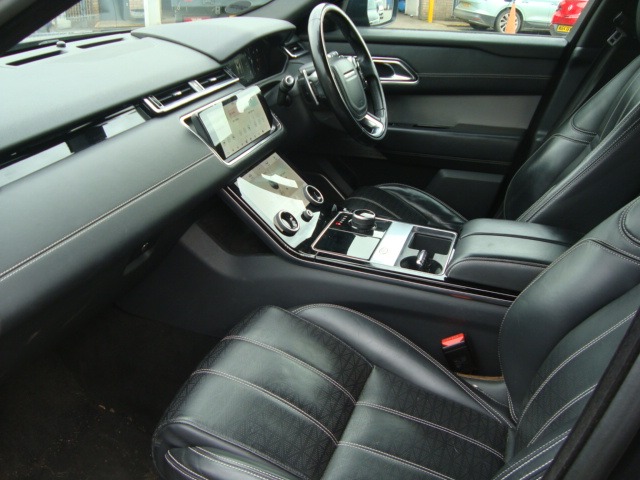 Used Land Rover Range Rover Velar 2018 for sale - 77909929: Photo 5