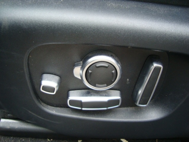 Used Land Rover Range Rover Velar 2018 for sale - 77909929: Photo 9