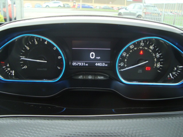 Used Peugeot 2008 2018 for sale - 76559584: Photo 16