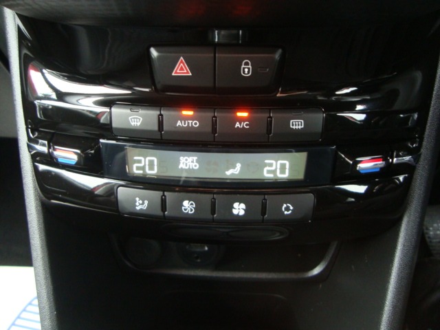 Used Peugeot 2008 2018 for sale - 76559584: Photo 17