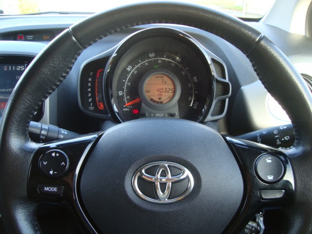Used Toyota AYGO 2019 for sale - 77166232: Photo 15