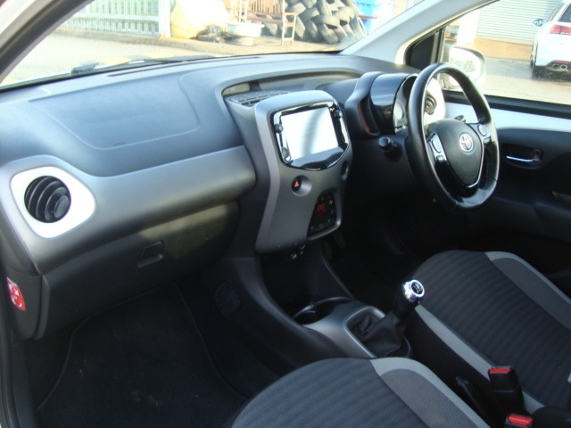 Used Toyota AYGO 2019 for sale - 77166232: Photo 6