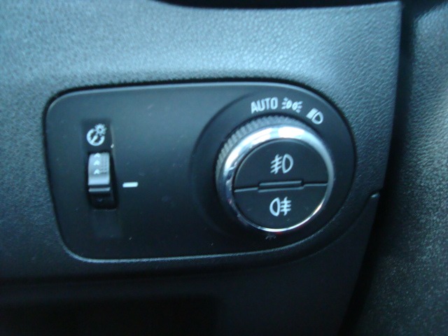 Used Vauxhall Crossland 2023 for sale - 77921718: Photo 17