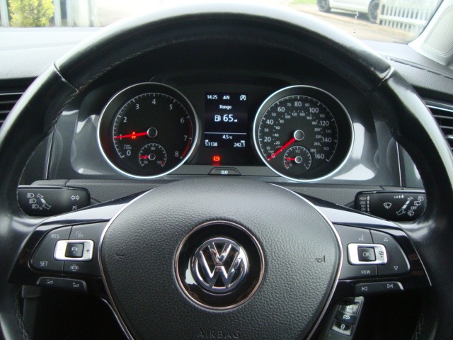Used Volkswagen Golf 2020 for sale - 76719999: Photo 14
