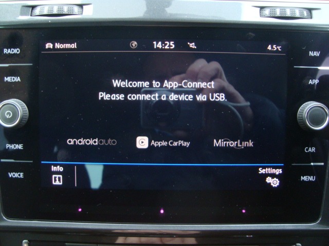 Used Volkswagen Golf 2020 for sale - 76719999: Photo 21