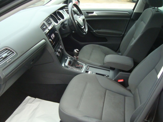 Used Volkswagen Golf 2020 for sale - 76719999: Photo 5