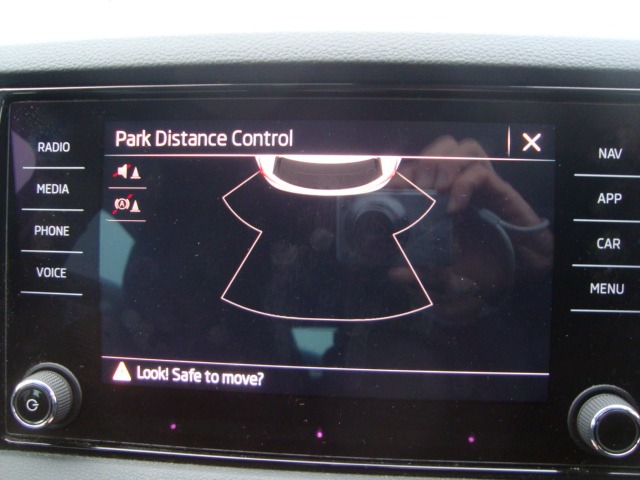 Used Skoda Karoq 2021 for sale - 77495107: Photo 24