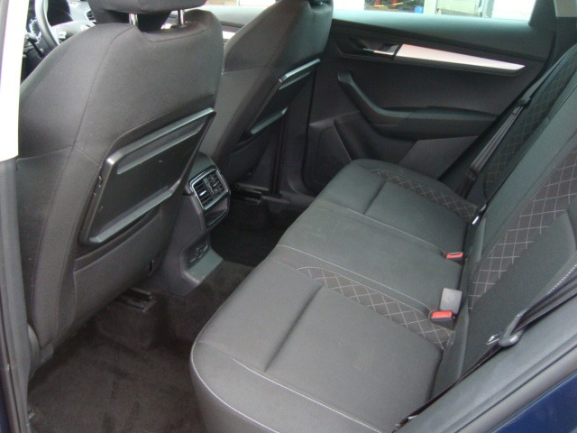 Used Skoda Karoq 2021 for sale - 77495107: Photo 8