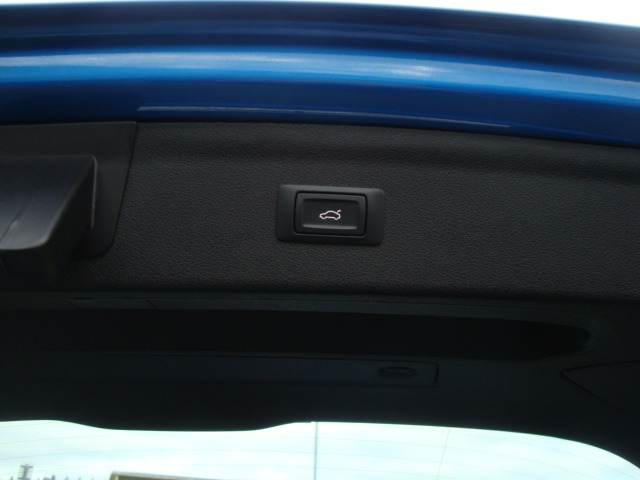 Used Audi Q3 2018 for sale - 77651720: Photo 12