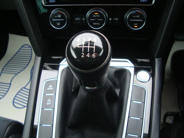 Used Volkswagen Passat 2015 for sale - 76559598: Photo 20