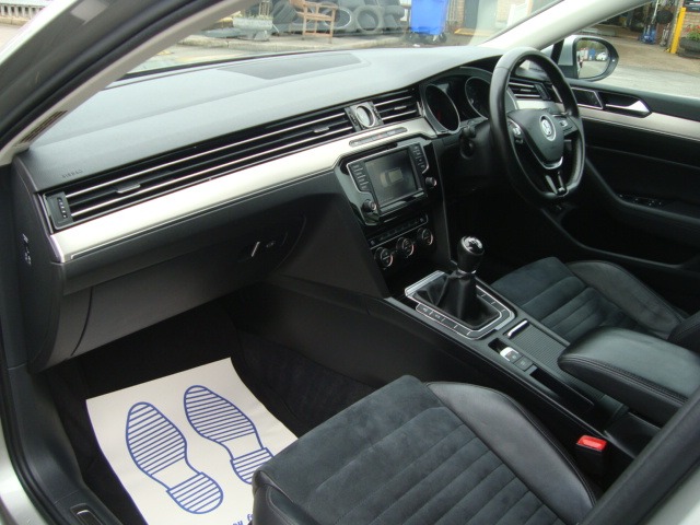 Used Volkswagen Passat 2015 for sale - 76559598: Photo 6