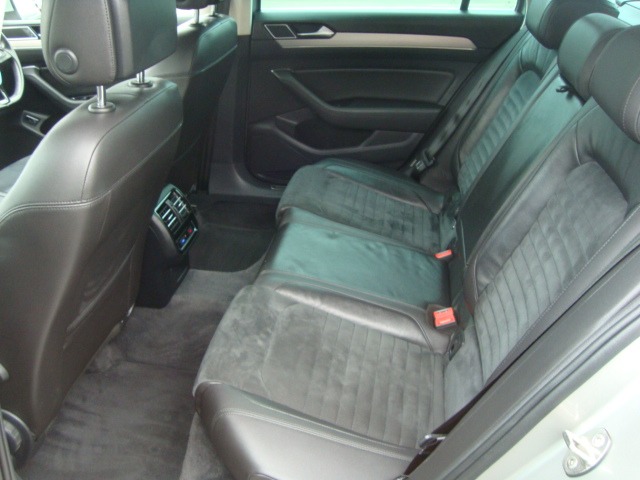 Used Volkswagen Passat 2015 for sale - 76559598: Photo 8