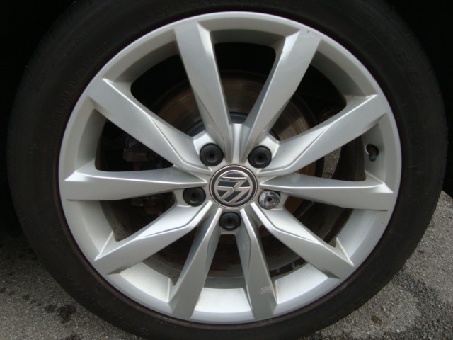 Used Volkswagen Golf 2017 for sale - 76714108: Photo 10