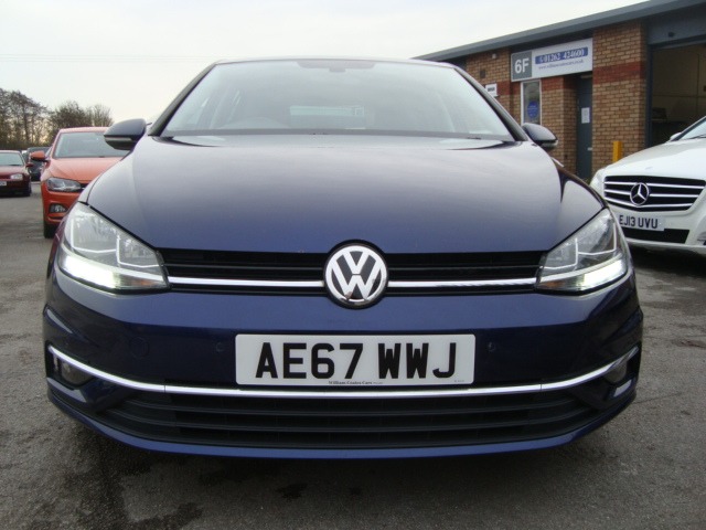 Used Volkswagen Golf 2017 for sale - 76714108: Photo 3