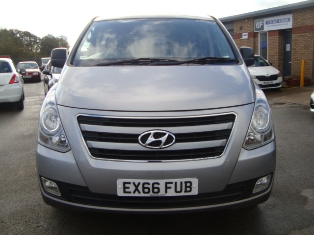 Used Hyundai i800 2016 for sale - 76445311: Photo 3