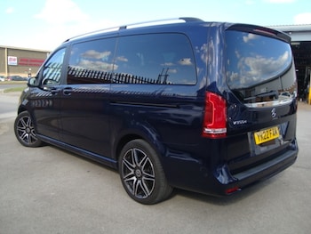Used Mercedes-Benz V-Class 2022 for sale - 75905698: Photo