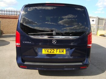 Used Mercedes-Benz V-Class 2022 for sale - 75905698: Photo
