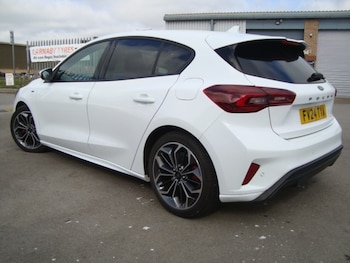 Used Ford Focus 2024 for sale - 78348610: Photo