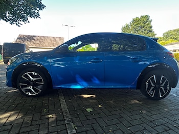 Used Peugeot 208 2024 for sale - 78953461: Photo