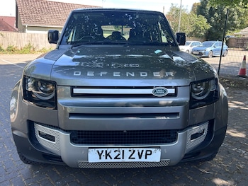 Used Land Rover Defender 2021 for sale - 79531887: Photo