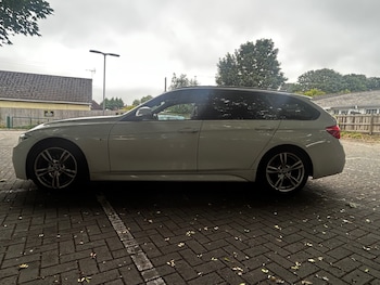 Used BMW 3 Series 2019 for sale - 79124247: Photo