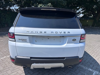 Used Land Rover Range Rover Sport 2017 for sale - 79243502: Photo